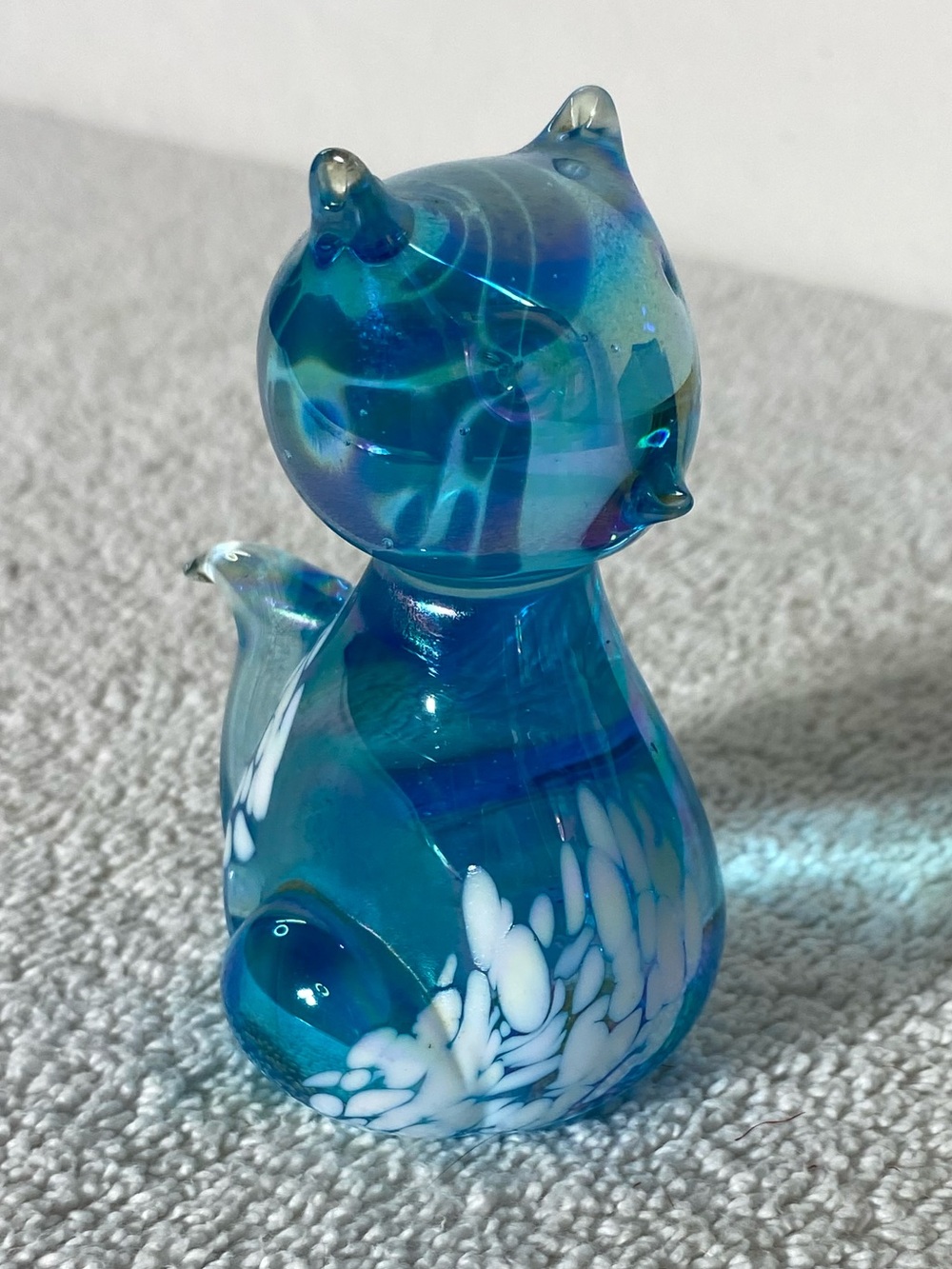 Vintage MCM Blue White Mottled Glass Cat Figurine Paperweight Cottagecore